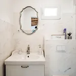 Nautical Marina Apartments: Heated Pool & Water Sports Apartment *