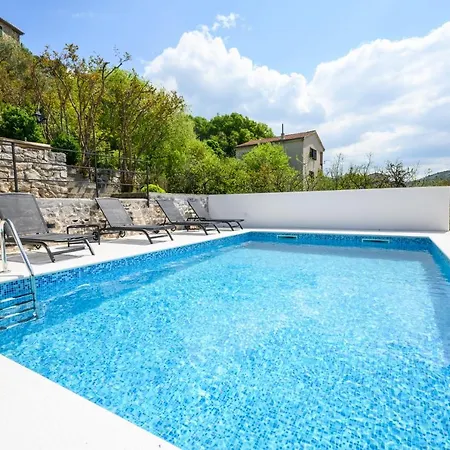 Mila And Jurija Formenti 2 In Heart Of Nautic Marina, With Heated Swimming Pool, Bikes, Sup, Kajak