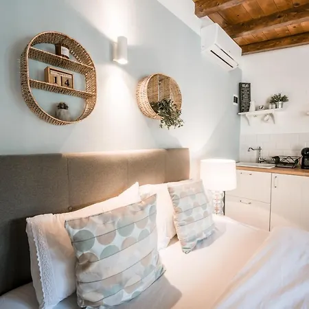 Apartment Nautical Marina Apartments: Heated Pool & Water Sports Skradin