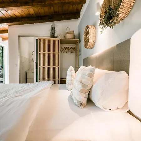 Mila And Jurija Formenti 2 In Heart Of Nautic Marina, With Heated Swimming Pool, Bikes, Sup, Kajak Apartamento