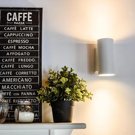 Apartamento Mila And Jurija Formenti 2 In Heart Of Nautic Marina, With Heated Swimming Pool, Bikes, Sup, Kajak