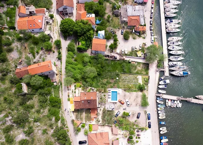 Mila And Jurija Formenti 2 In Heart Of Nautic Marina, With Heated Swimming Pool, Bikes, Sup, Kajak, Free Parking In Our Garden * Skradin